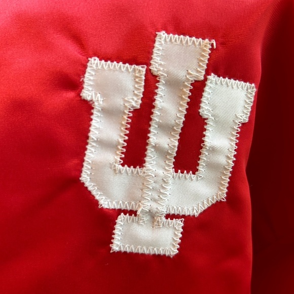 Indiana Hoosiers satin bomber jacket. - Picture 5 of 12